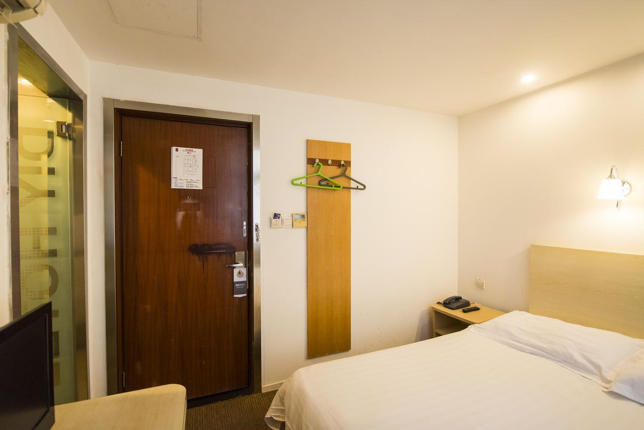Motel Shanghai Sinan Road Exterior photo