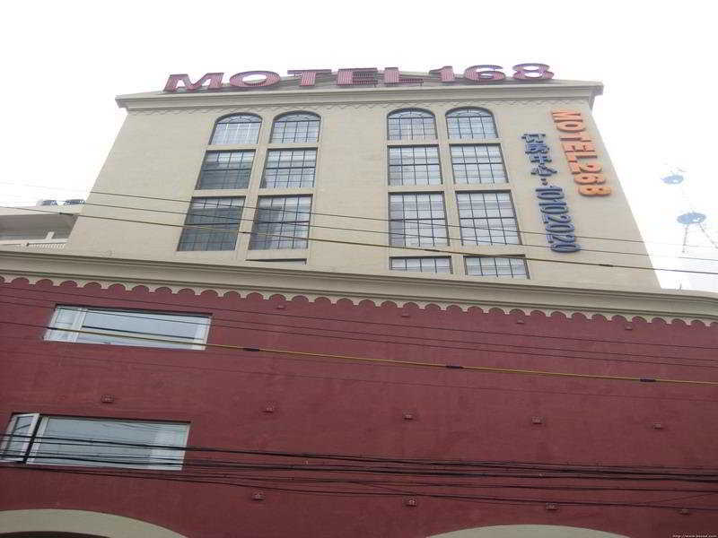 Motel Shanghai Sinan Road Exterior photo